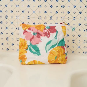 Trousse de toilette matelassée