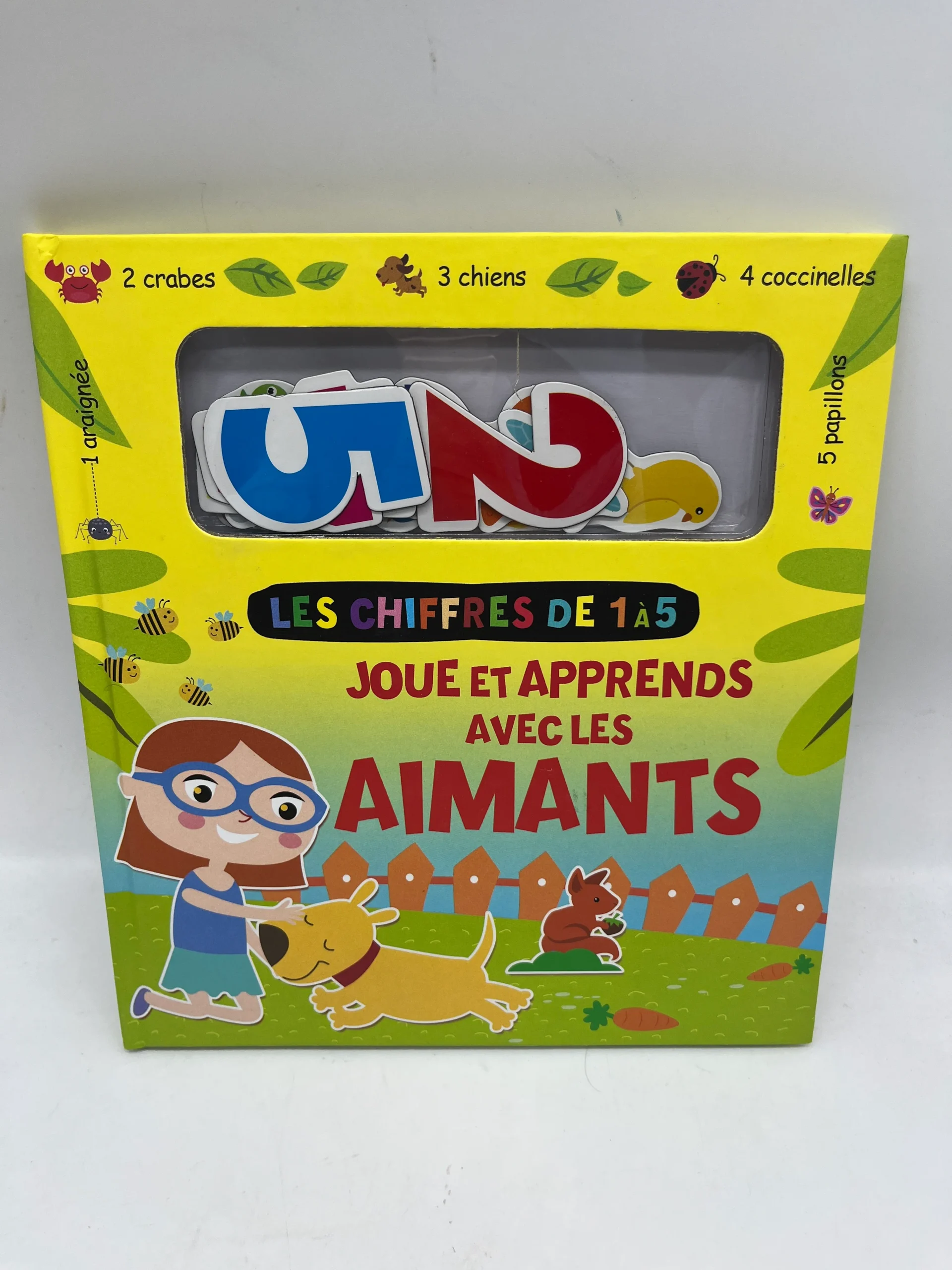 livre Je joue je décore j’apprends thème les chiffres avec tes aimantés Neuf – Image 2